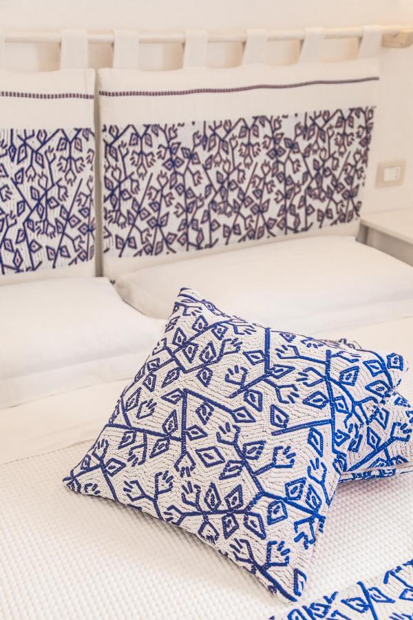 Controvento Bed and Breakfast La Maddalena  Eksteriør billede