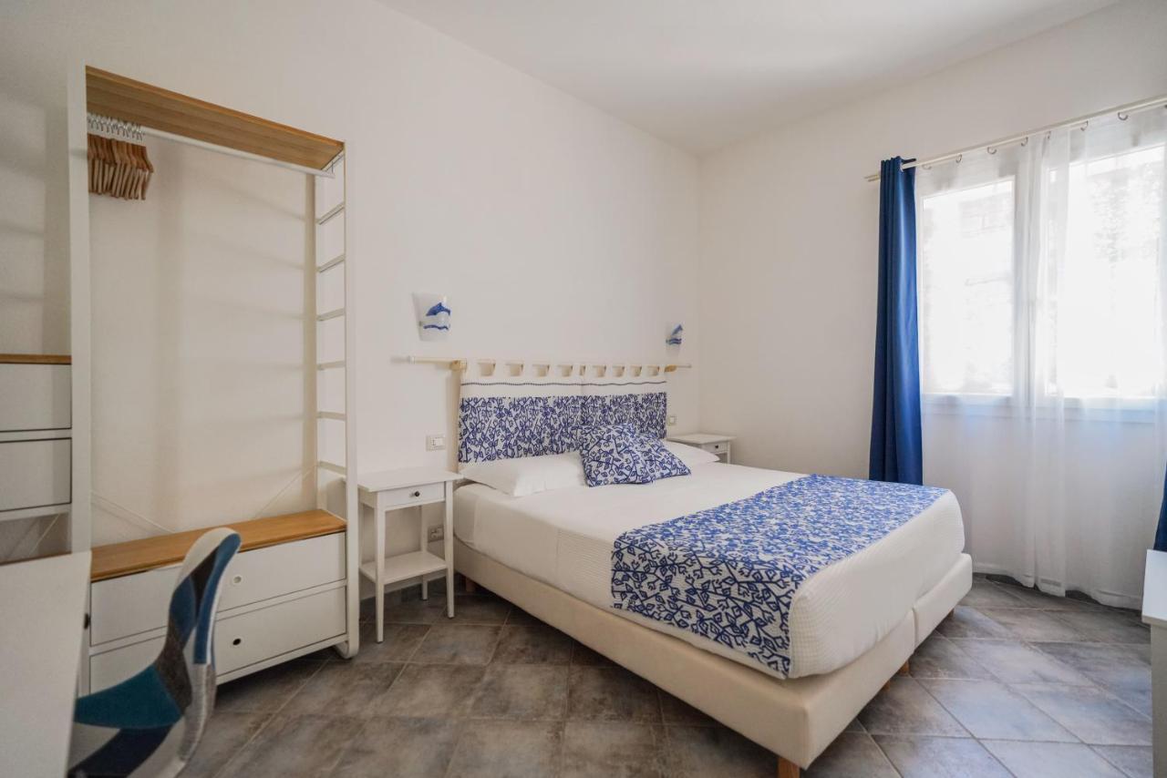 Controvento Bed and Breakfast La Maddalena  Eksteriør billede